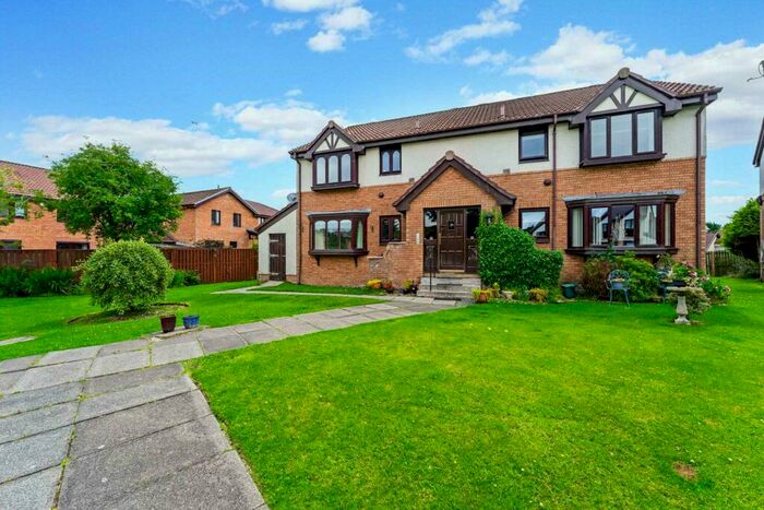 2 Bedroom Apartment To Rent In Nursery Lane, Kilmacolm, PA13