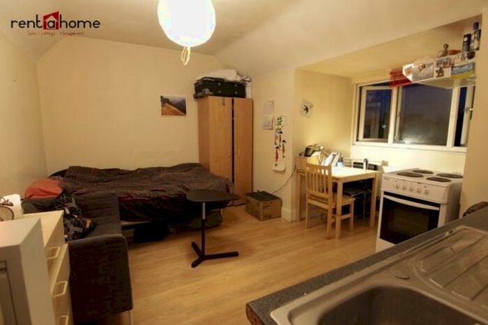 Property To Rent In Homerton High Street, London, E9