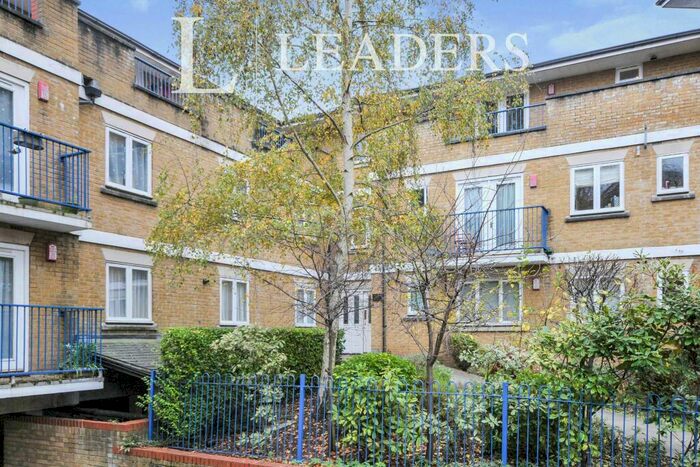 2 Bedroom Apartment To Rent In Hill House Mews, Bromley, BR2