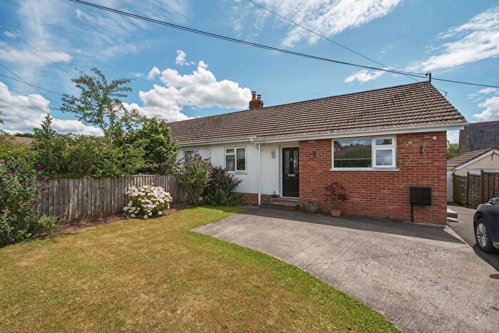 2 Bedroom Semi-Detached Bungalow For Sale In Foster Close, Wells, BA5