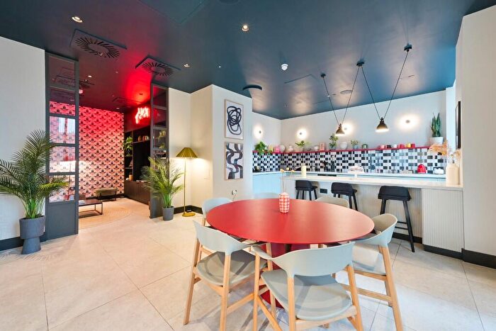 3 Bedroom Flat To Rent In Uncle Colindale, Aerial Square, NW9