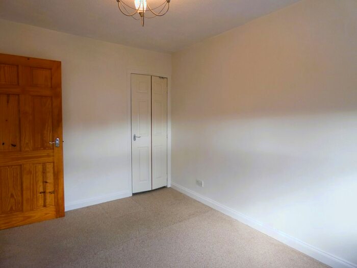 3 Bedroom Terraced House For Sale In Cairnside, Cults, Aberdeen, AB15