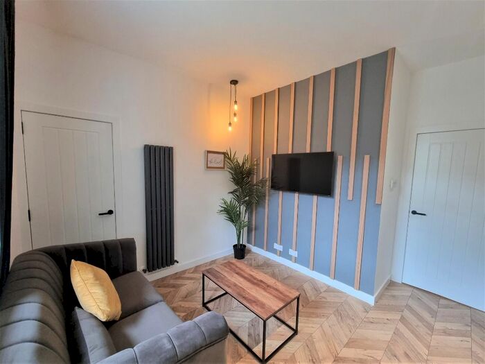 1 Bedroom Flat To Rent In Rose Street, City Centre, Aberdeen, AB10