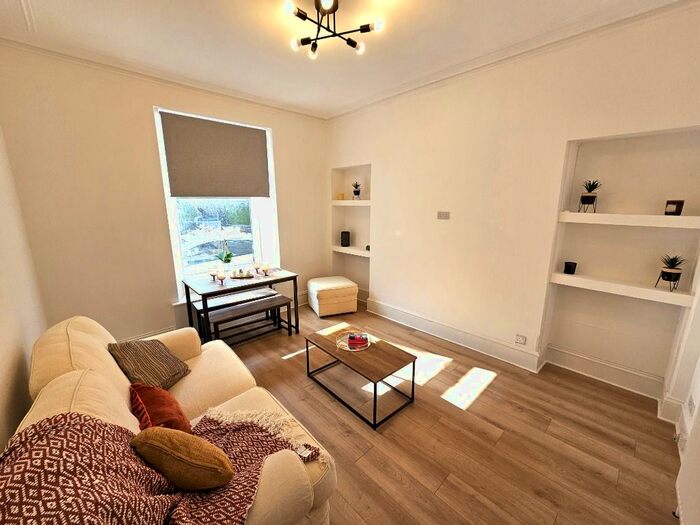 1 Bedroom Flat To Rent In Victoria Road, Torry, Aberdeen, AB11