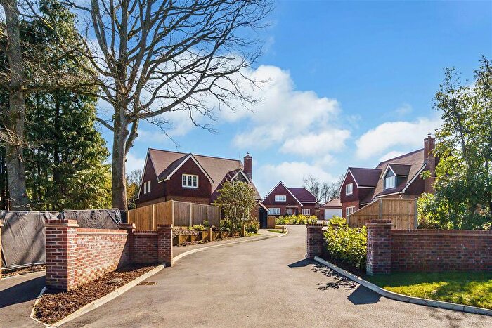 4 Bedroom Detached House For Sale In Box Hill, Box Hill, KT20