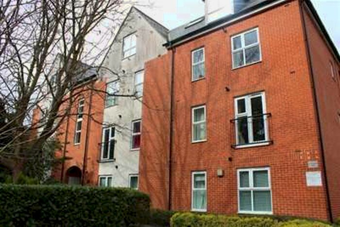 1 Bedroom Flat To Rent In Archers Road, Banister Park, , SO15
