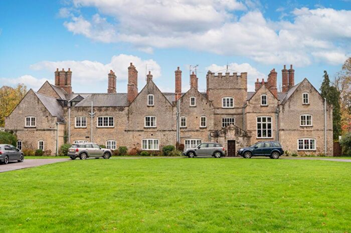 1 Bedroom Apartment For Sale In Mill Road, Stratton Audley, OX27