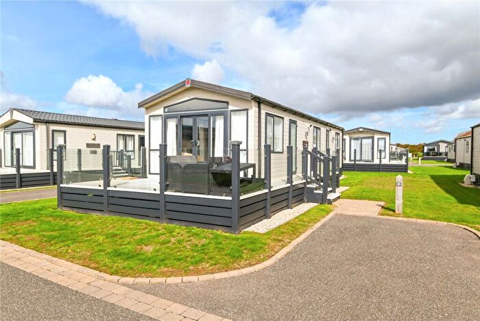 3 Bedroom Park Home For Sale In Solent View, Hoburne Naish Holiday Park, Barton On Sea, Hampshire, BH25