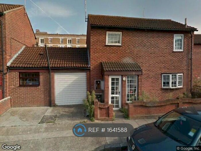 4 Bedroom Detached House To Rent In Finnis Street, London, E2