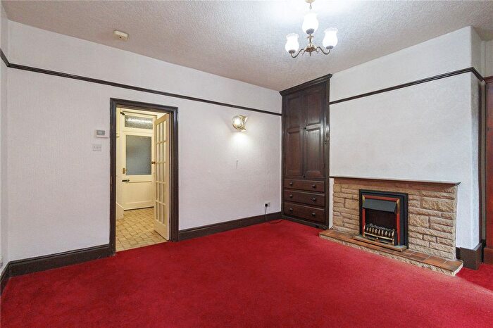 2 Bedroom Terraced House For Sale In Delph New Road, Delph, Oldham, Greater Manchester, OL3