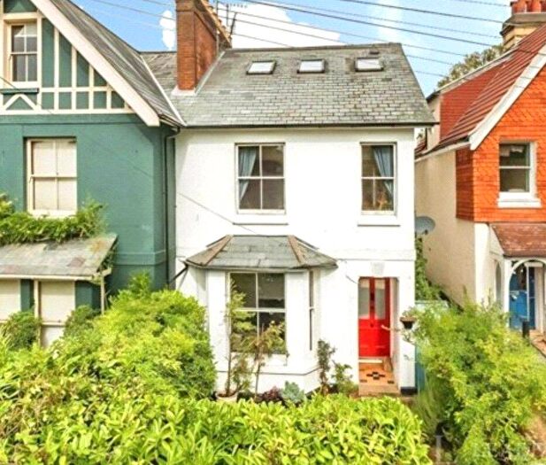 4 Bedroom House To Rent In Cliftonville, Dorking, RH4