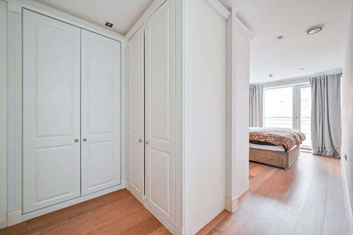 2 Bedroom Flat For Sale In Theatro, Deptford, London, SE8