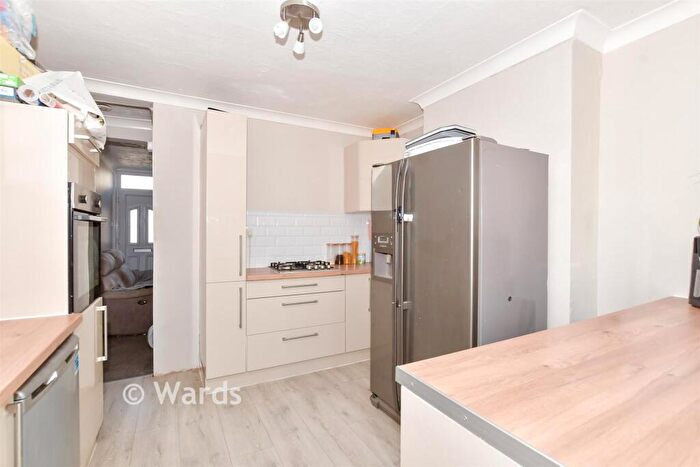 3 Bedroom Terraced House For Sale In Gladstone Road, Penenden Heath, Maidstone, Kent, ME14