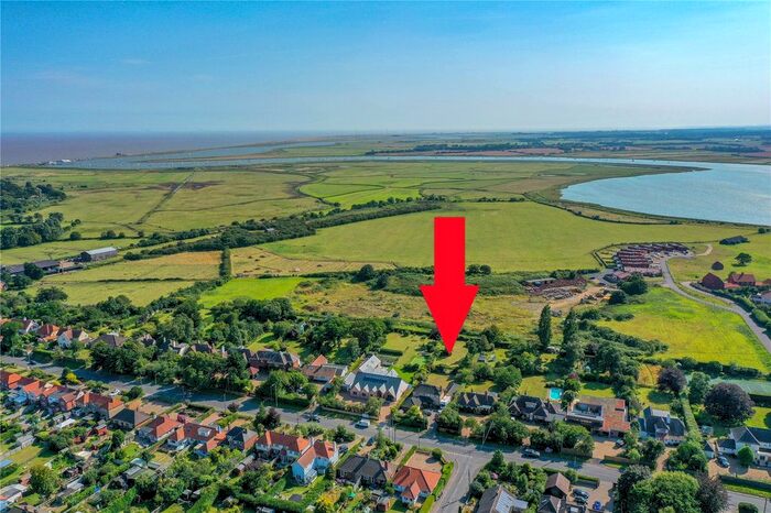 4 Bedroom Detached House For Sale In Saxmundham Road, Aldeburgh, Suffolk, IP15