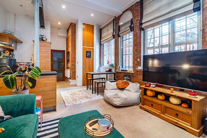 1 Bedroom Flat For Sale In Derby Road, The Cigar Factory, NG7
