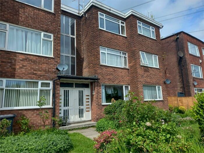 1 Bedroom Flat To Rent In Baguley Crescent, Middleton, Manchester, Lancashire, M24
