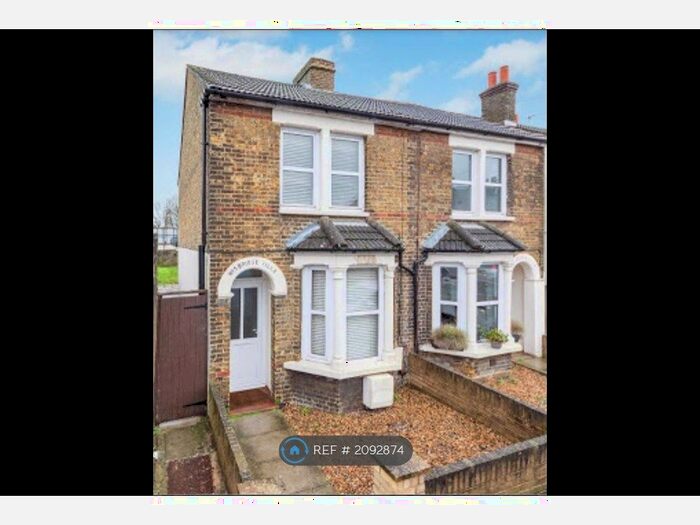 2 Bedroom Semi-Detached House To Rent In Bridge Road, Orpington, BR5