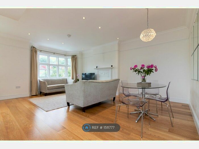 4 Bedroom Flat To Rent In Hart Grove, London, W5