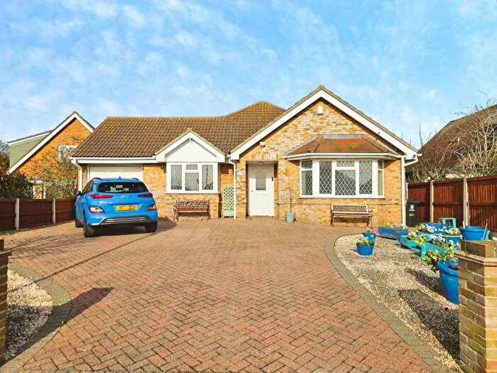 3 Bedroom Bungalow For Sale In Tudor Green, Jaywick, Clacton-on-Sea, CO15