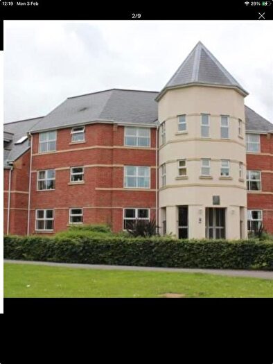 2 Bedroom Flat To Rent In Tudor Coppice, Solihull, B91