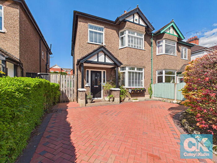 3 Bedroom Semi Detached House For Sale In Queensville Avenue, Stafford, ST17