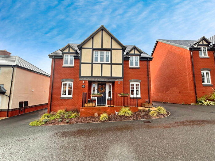 4 Bedroom Detached House For Sale In Dragoon Road, Ross On Wye, HR9
