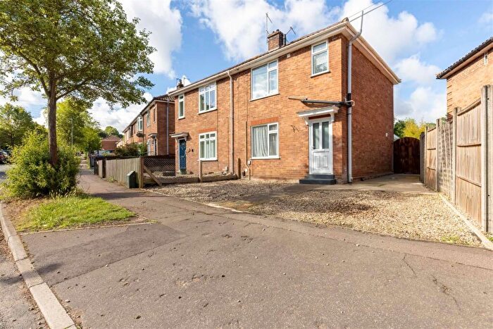 3 Bedroom Semi-Detached House For Sale In Gertrude Road, Norwich, NR3