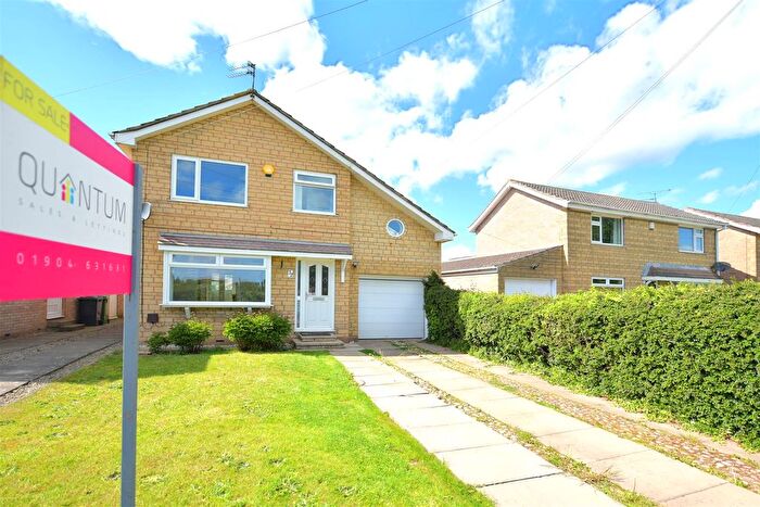 4 Bedroom Detached House For Sale In Acaster Lane, Bishopthorpe, York, YO23