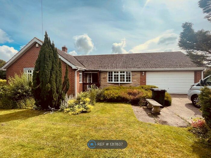 3 Bedroom Bungalow To Rent In Lastover, Tathwell, Louth, LN11