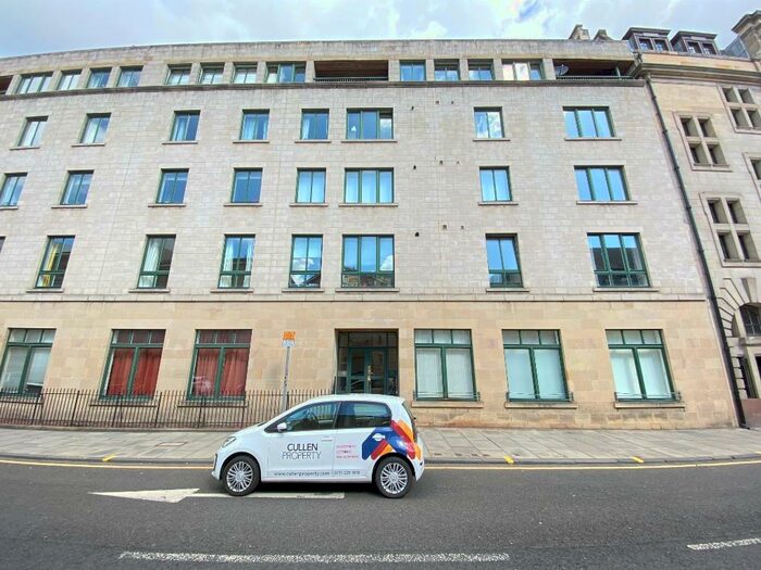 4 Bedroom Flat To Rent In East Fountainbridge, Central, Edinburgh, EH3