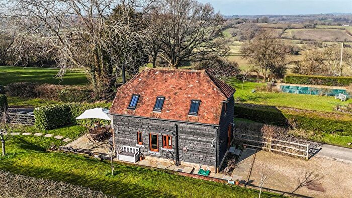 2 Bedroom Detached House For Sale In Swife Lane, Broad Oak, TN21