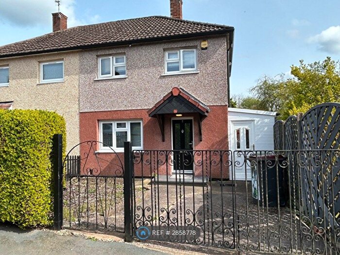 2 Bedroom Semi-Detached House To Rent In Worcester Road, Telford, TF4