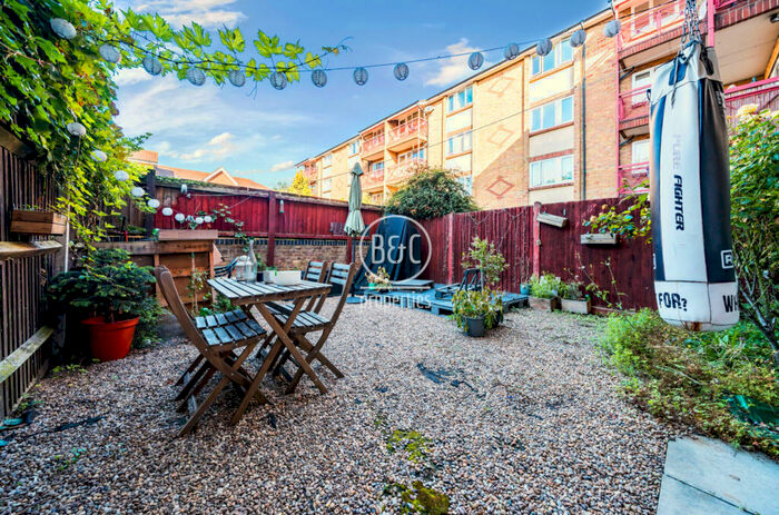 1 Bedroom Apartment To Rent In Marsalis House, Rainhill Way, London, E3