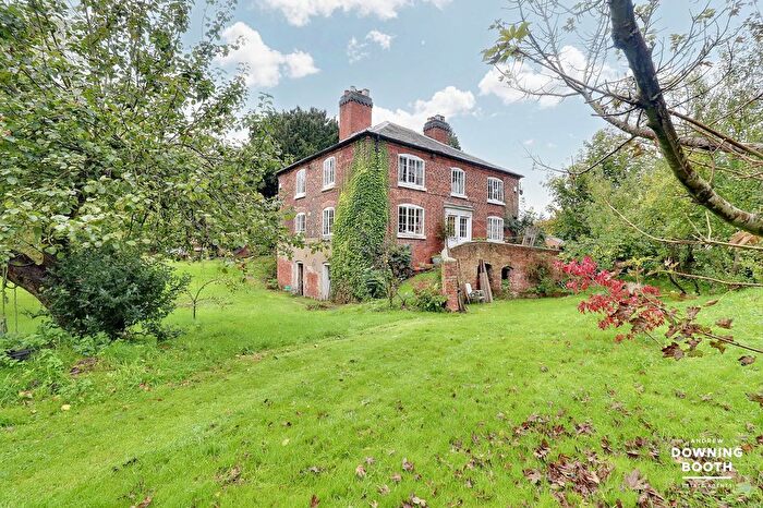 4 Bedroom Detached House For Sale In Fradley Junction, Alrewas, Burton-On-Trent, DE13