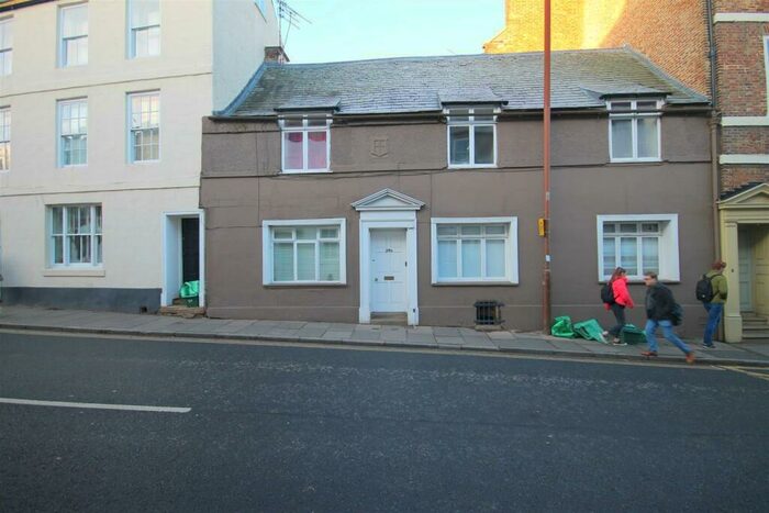 2 Bedroom Private Hall To Rent In Flat, B Church Street, Durham City, DH1