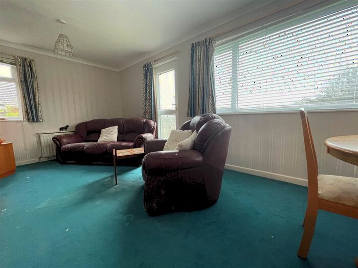 2 Bedroom Detached Bungalow For Sale In Orchard Road, Shanklin, PO37
