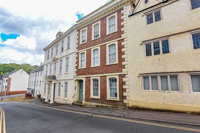 Studio For Sale In Long Street, Dursley, GL11