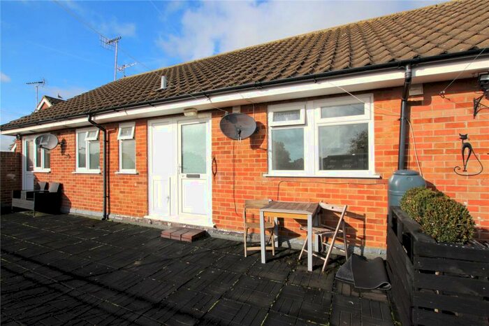 1 Bedroom Apartment To Rent In Manor Parade, Salvington Road, Worthing, West Sussex, BN13