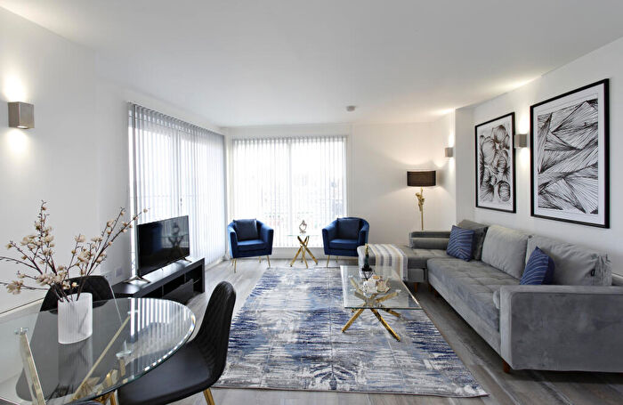 2 Bedroom Apartment To Rent In Skyline Central, Goulden Street, Manchester, M4