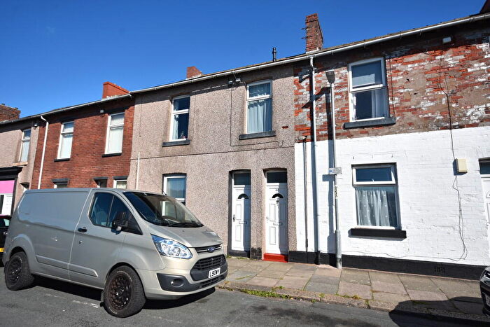 2 Bedroom Maisonette For Sale In Ferry Road, Barrow-in-Furness, Cumbria, LA14
