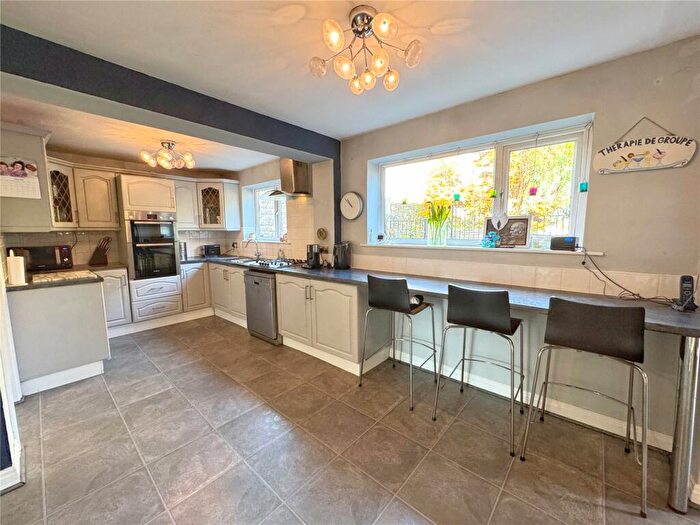 5 Bedroom Detached House For Sale In Bridge End Close, Helmshore, Rossendale, BB4