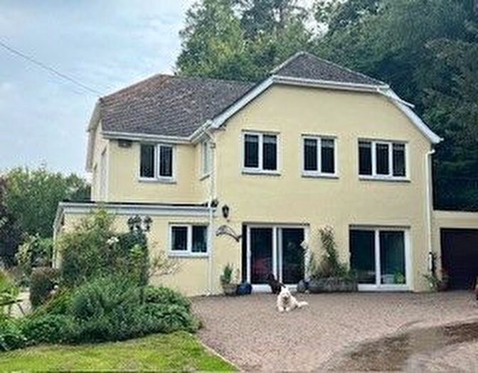 5 Bedroom Detached House To Rent In East Hill, Ottery St. Mary, EX11