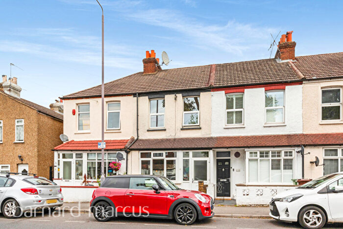 3 Bedroom House To Rent In Collingwood Road, Sutton, SM1