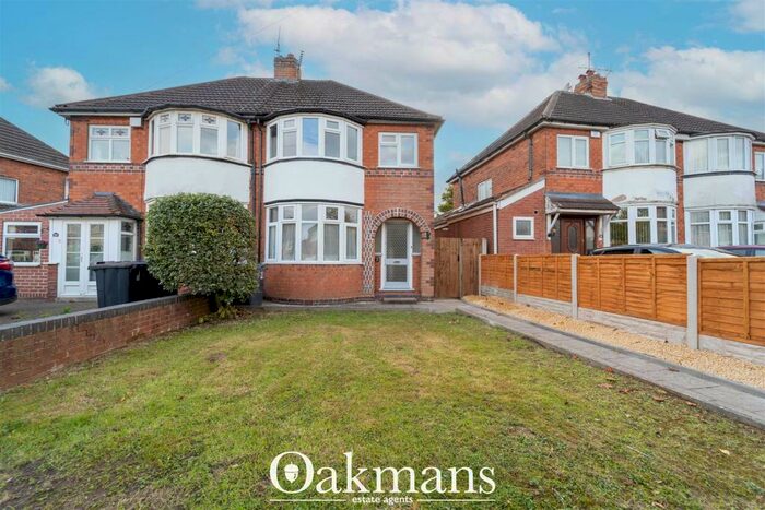 3 Bedroom House To Rent In Kingshurst Road, Birmingham, B31