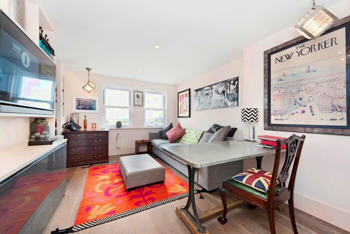 1 Bedroom Flat To Rent In Bloomsbury Place, London, SW18