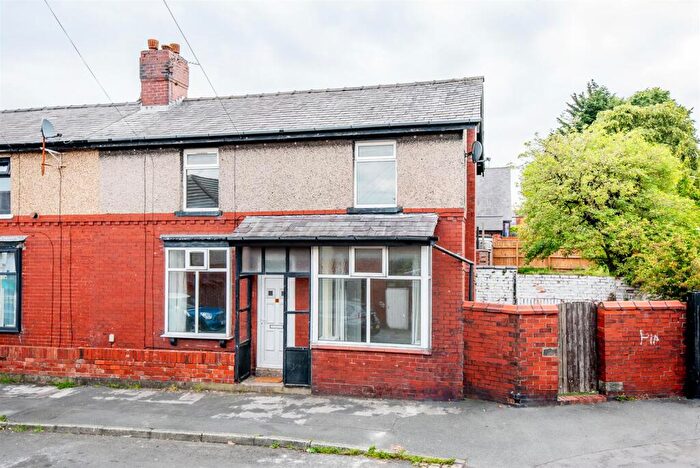 3 Bedroom Semi-Detached House For Sale In Worthy Street, Chorley, PR6
