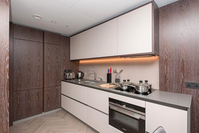 2 Bedroom Apartment To Rent In Fladgate House, Battersea Power Station, SW11