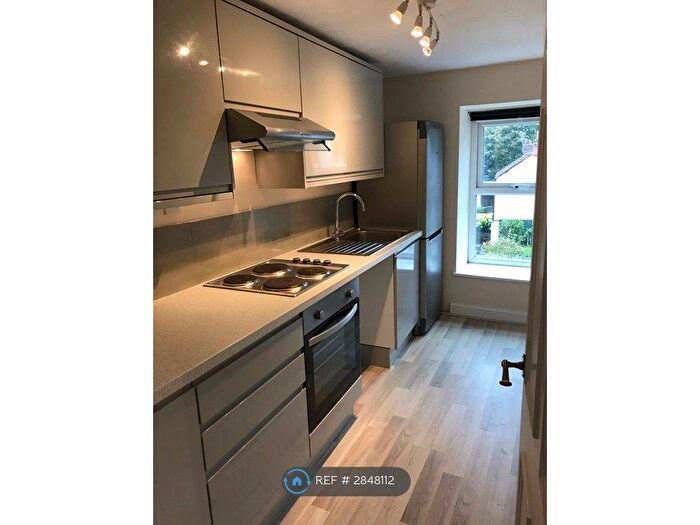 3 Bedroom Flat To Rent In Brislington, Bristol, BS4