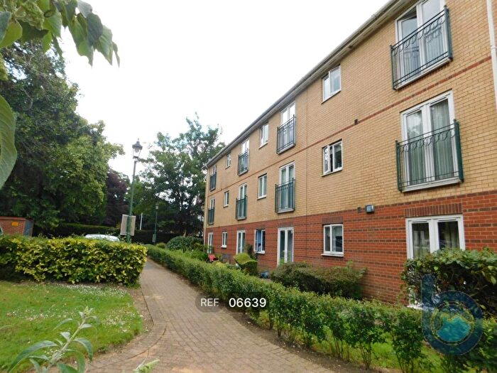 2 Bedroom Flat To Rent In Belgravia House, Thorpe Road, Peterborough, PE3