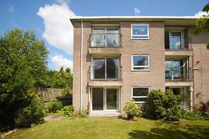 2 Bedroom Flat To Rent In Berkeley Court, Berkeley Road, BS7